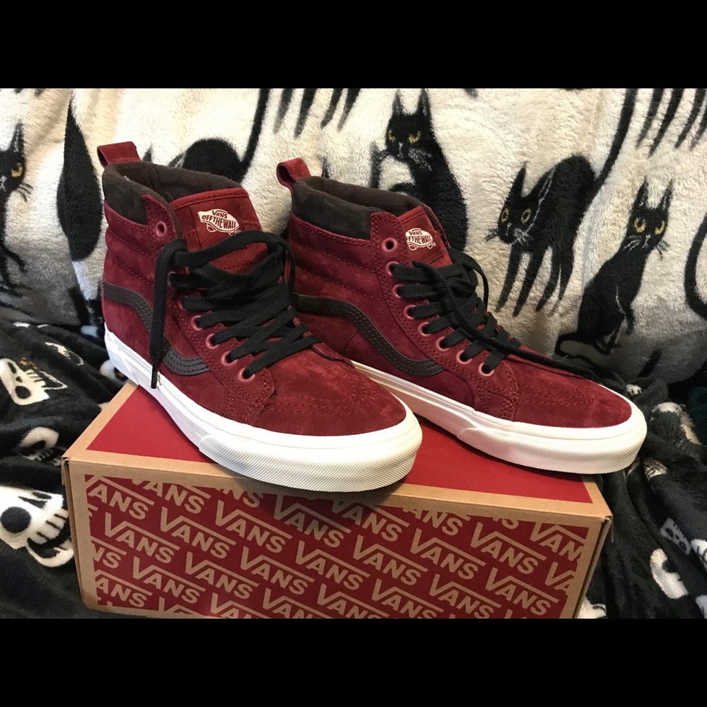 Vans Sk8-Hi MTE - Biking Red - Size 6.5M